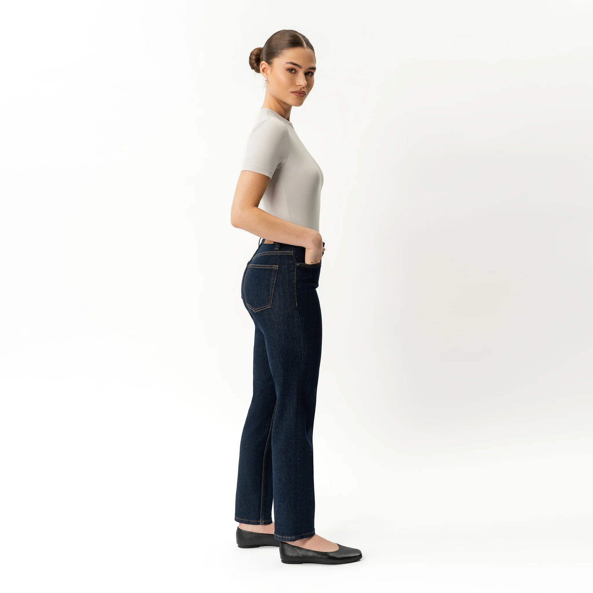 Slim ComfortDenim™ Jeans - Image 6
