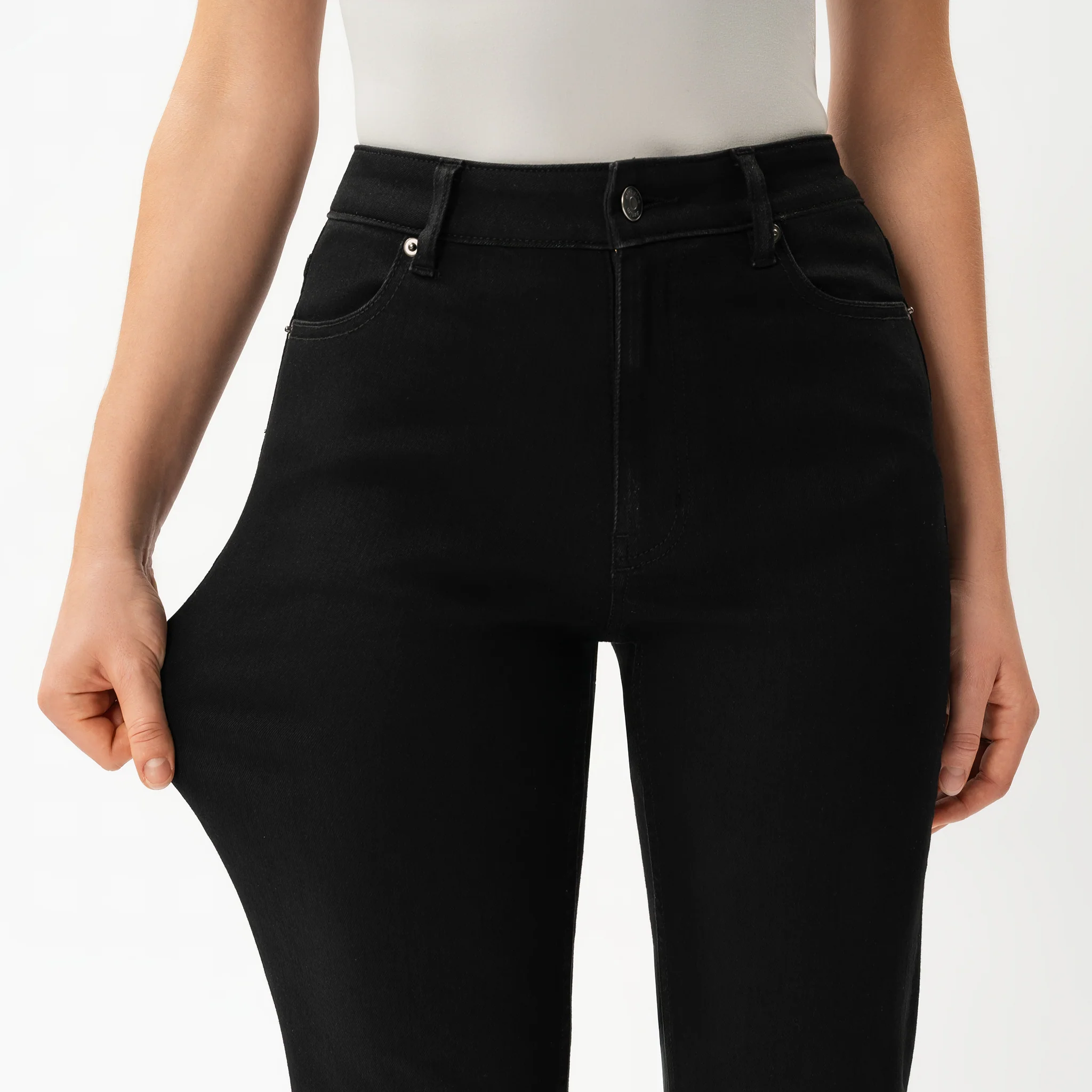 Slim ComfortDenim™ Jeans - Image 5